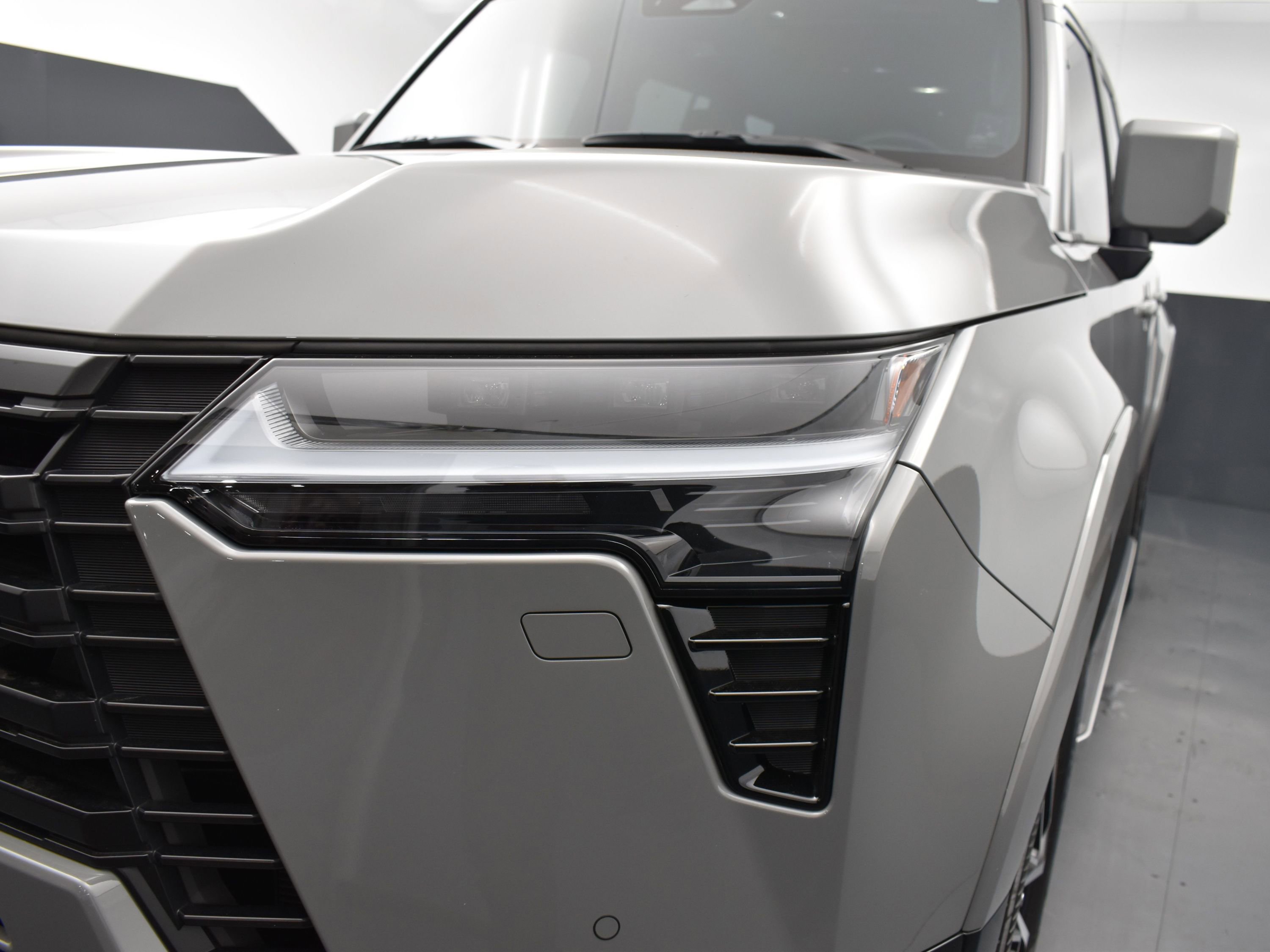 Used 2024 Lexus GX 550 image 5