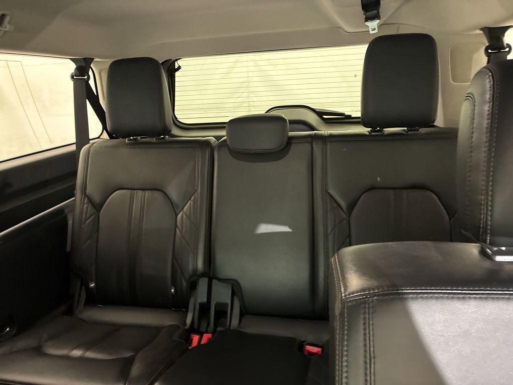 Used 2018 Ford Expedition Max Platinum AWD/4WD image 10