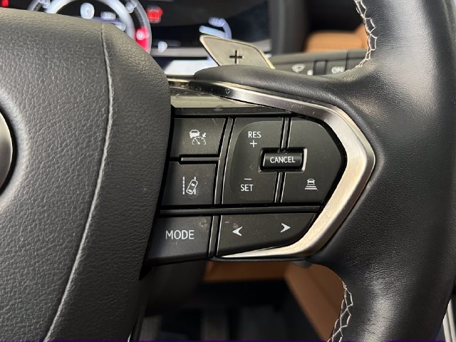 Used 2023 Lexus LX 600 4WD w/ Appearance Package image 46