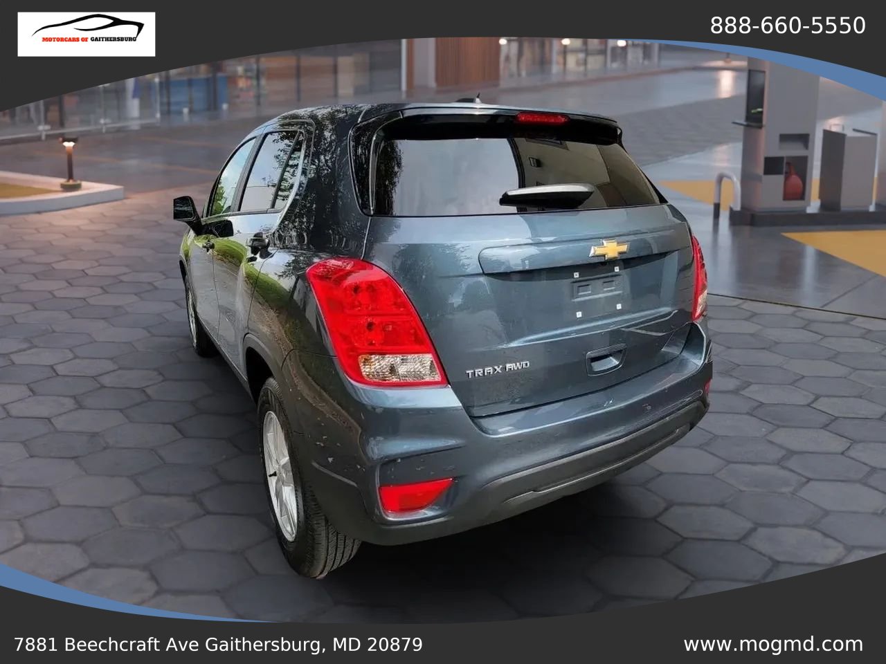 Used 2021 Chevrolet Trax LS w/ Tint and Cruise Package AWD/4WD image 4
