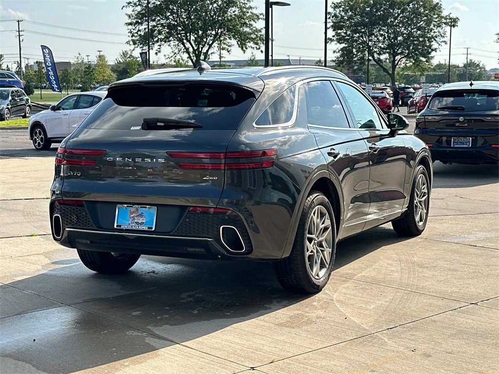 Used 2025 Genesis GV70 2.5T image 5