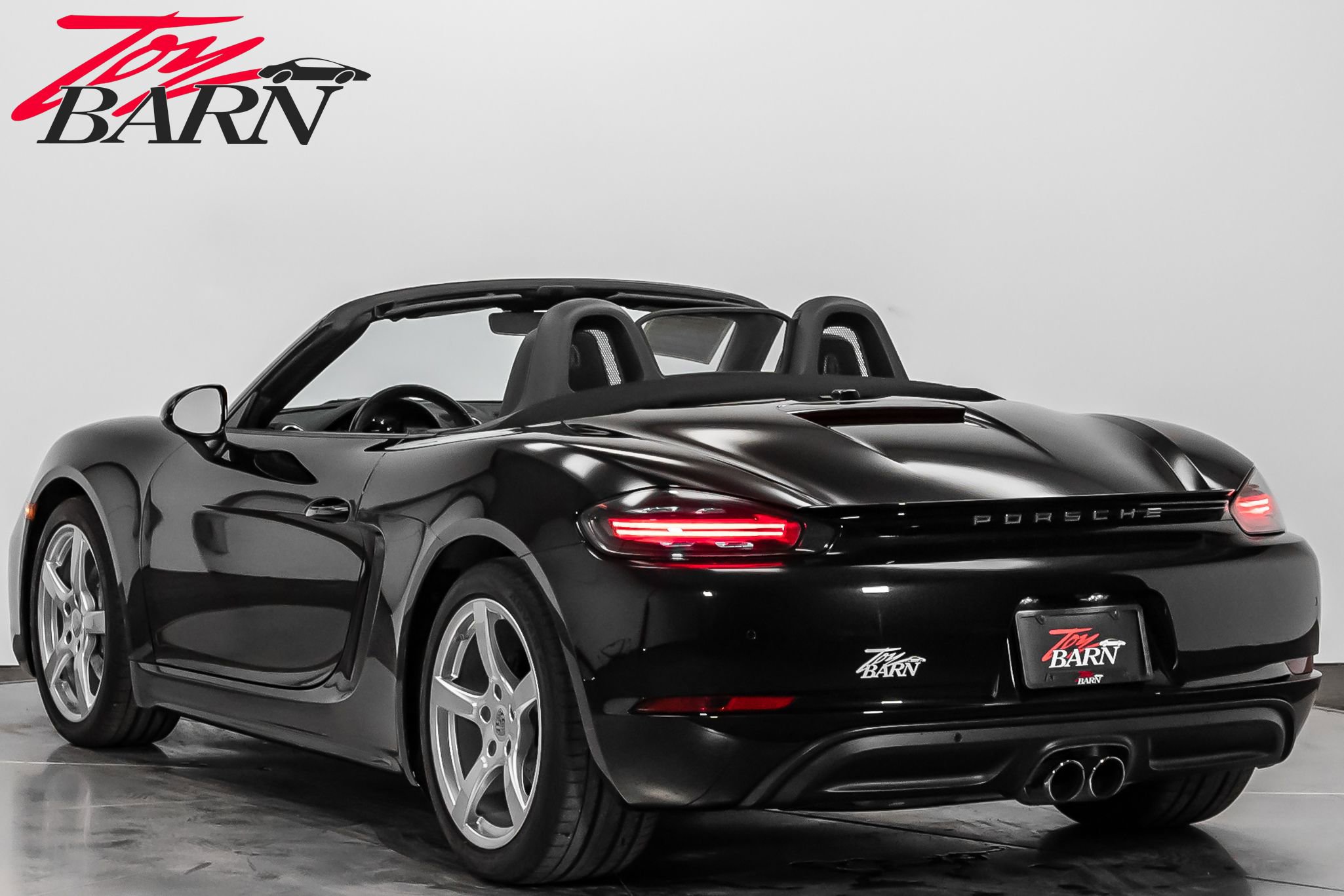 Used 2019 Porsche 718 Boxster image 3
