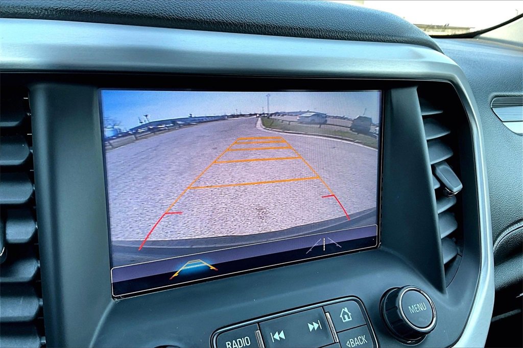 Used 2017 GMC Acadia SLT image 19