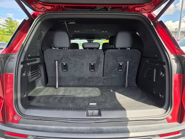 Used 2025 Chevrolet Traverse LT AWD/4WD image 31