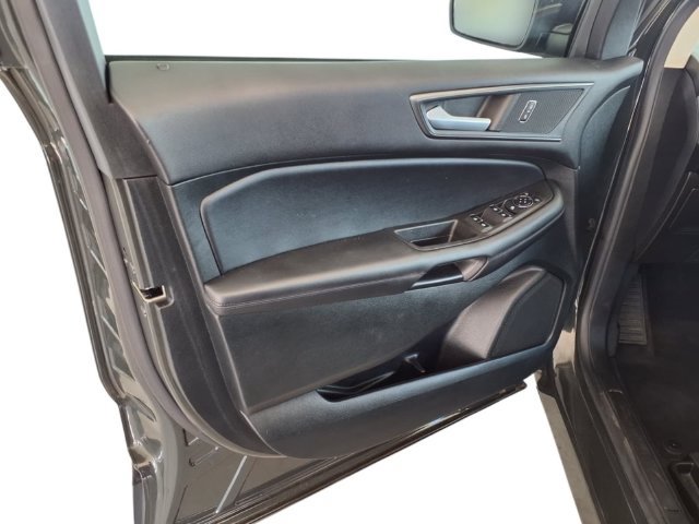 Used 2023 Ford Edge SE AWD/4WD image 18