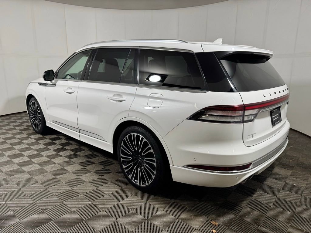Certified 2020 Lincoln Aviator Black Label w/ Dynamic Handling Package image 3
