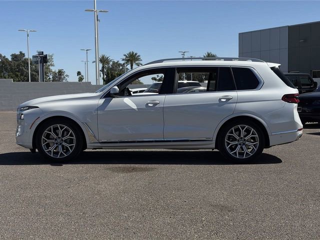 Used 2026 BMW X7 xDrive40i image 9