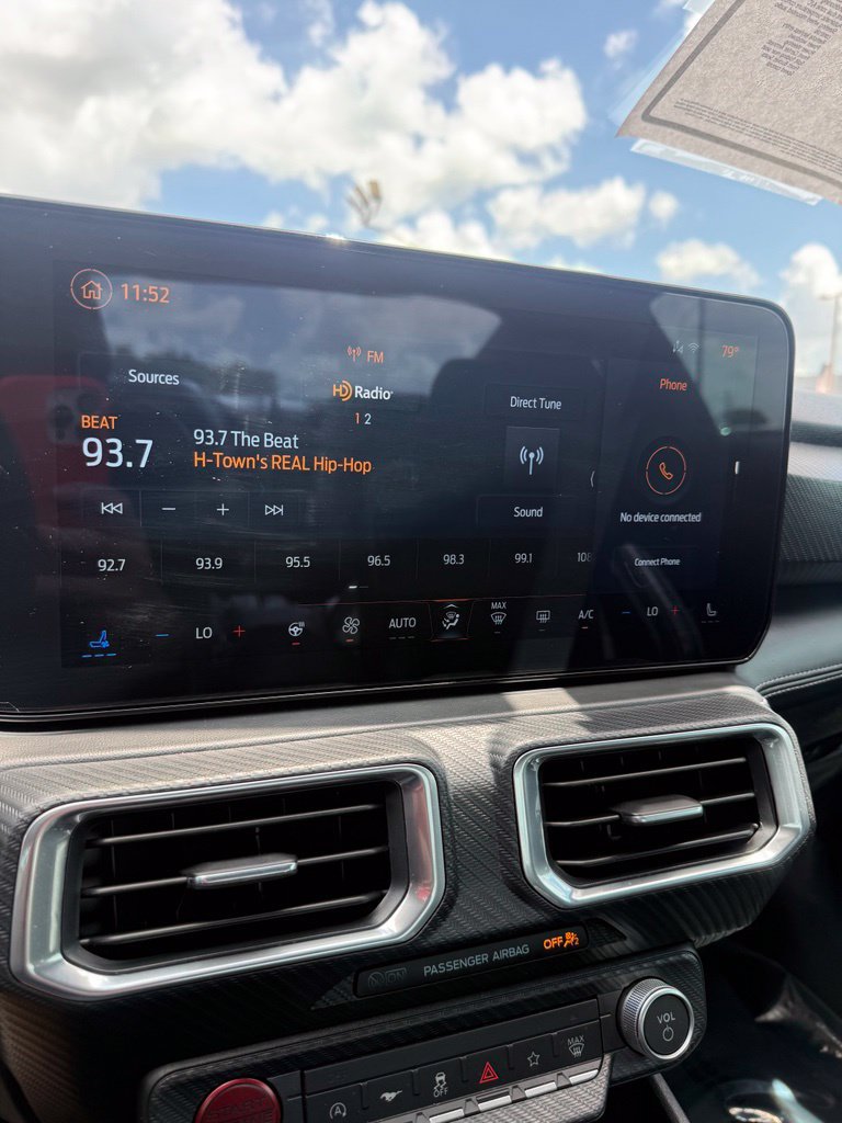 Used 2025 Ford Mustang GT Premium RWD image 23