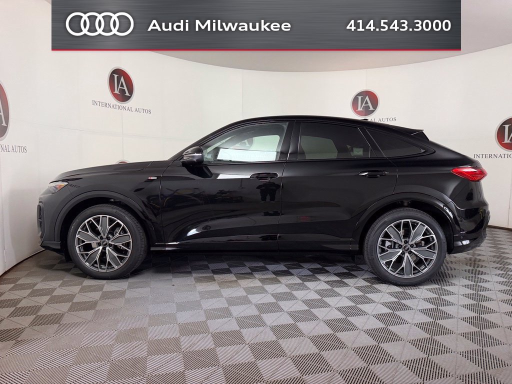 New 2026 Audi Q5 Prestige AWD/4WD image 9