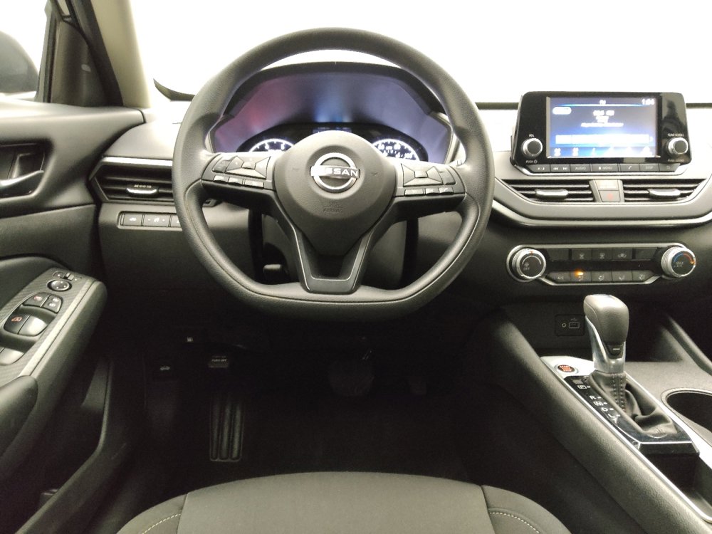 Used 2024 Nissan Altima 2.5 S image 22