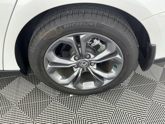 Certified 2024 Honda Accord EX image 40