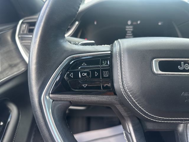 Used 2021 Jeep Grand Cherokee L Overland w/ Luxury Tech Group IV AWD/4WD image 20