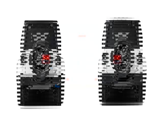 Used 2025 Jeep Wrangler Sahara image 5