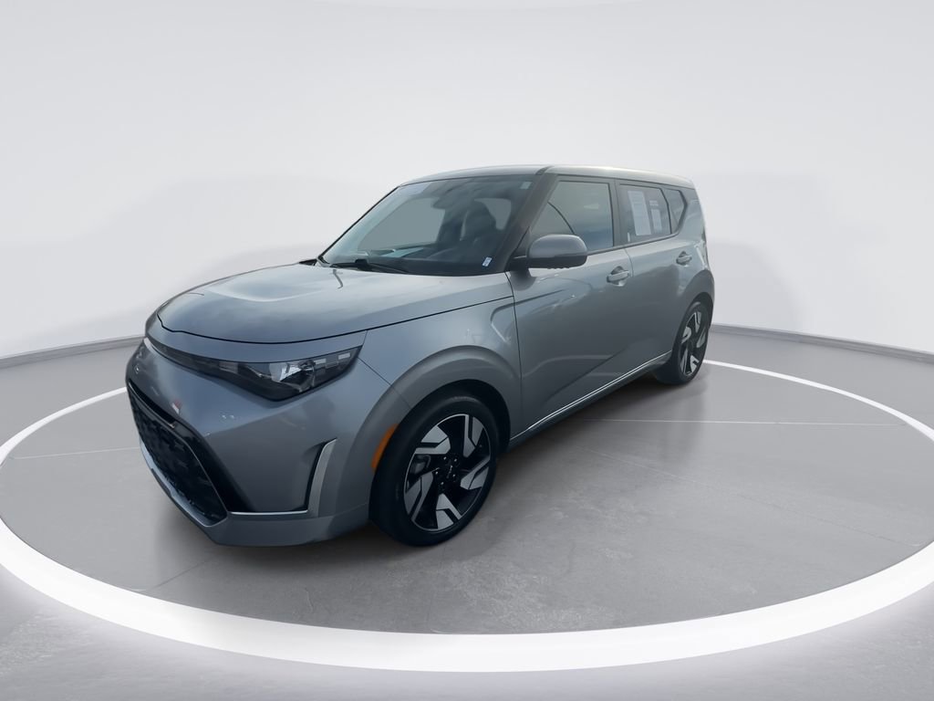 Certified 2025 Kia Soul GT-Line image 4