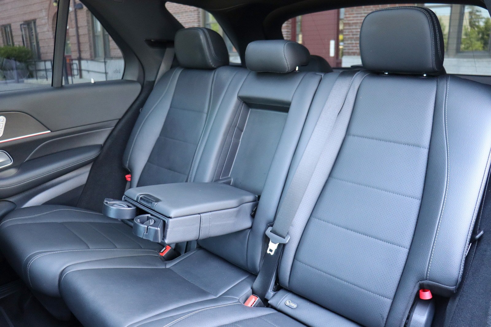 Used 2022 Mercedes-Benz GLE 350 4MATIC image 16