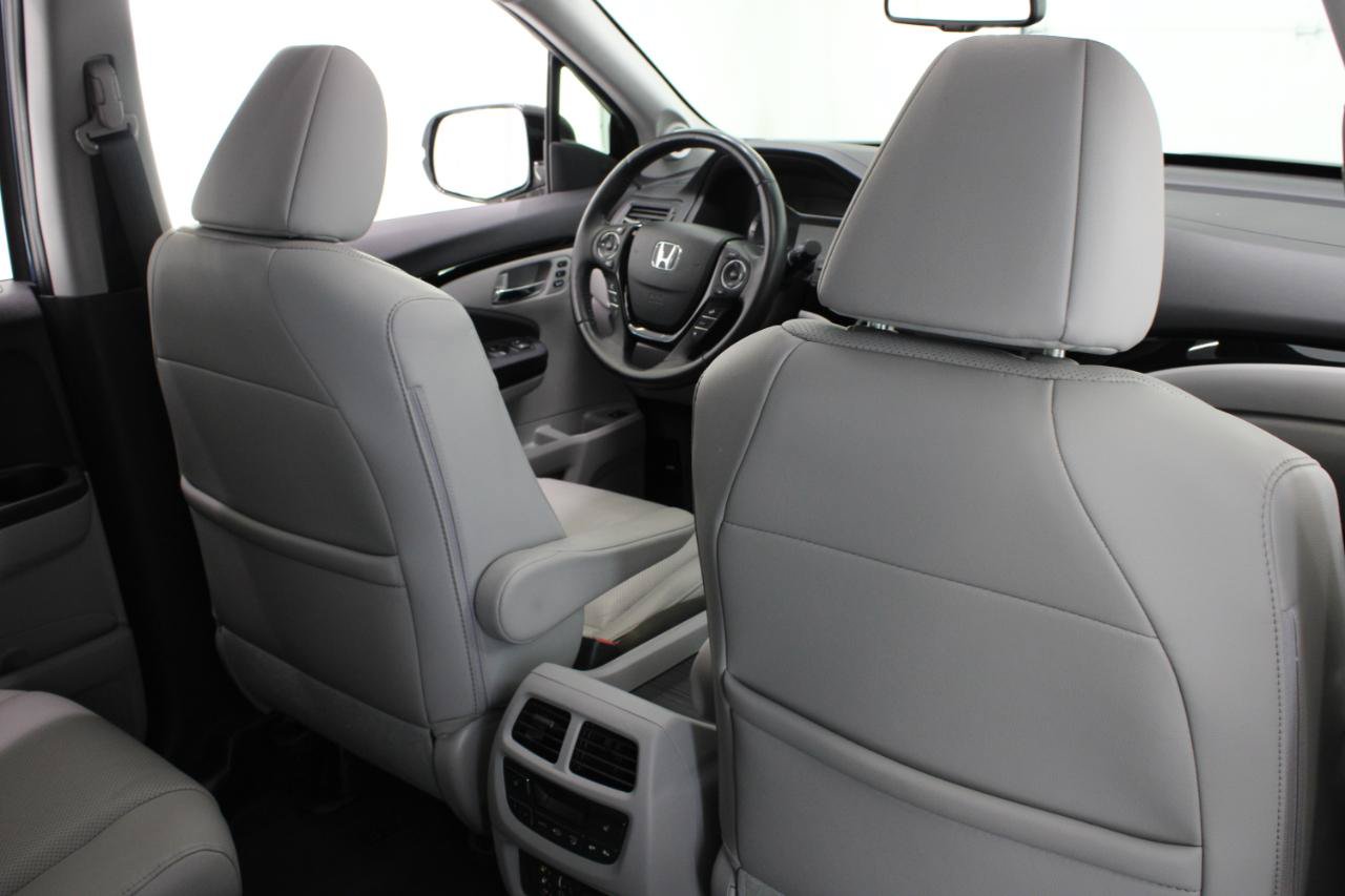Used 2016 Honda Pilot Elite image 45
