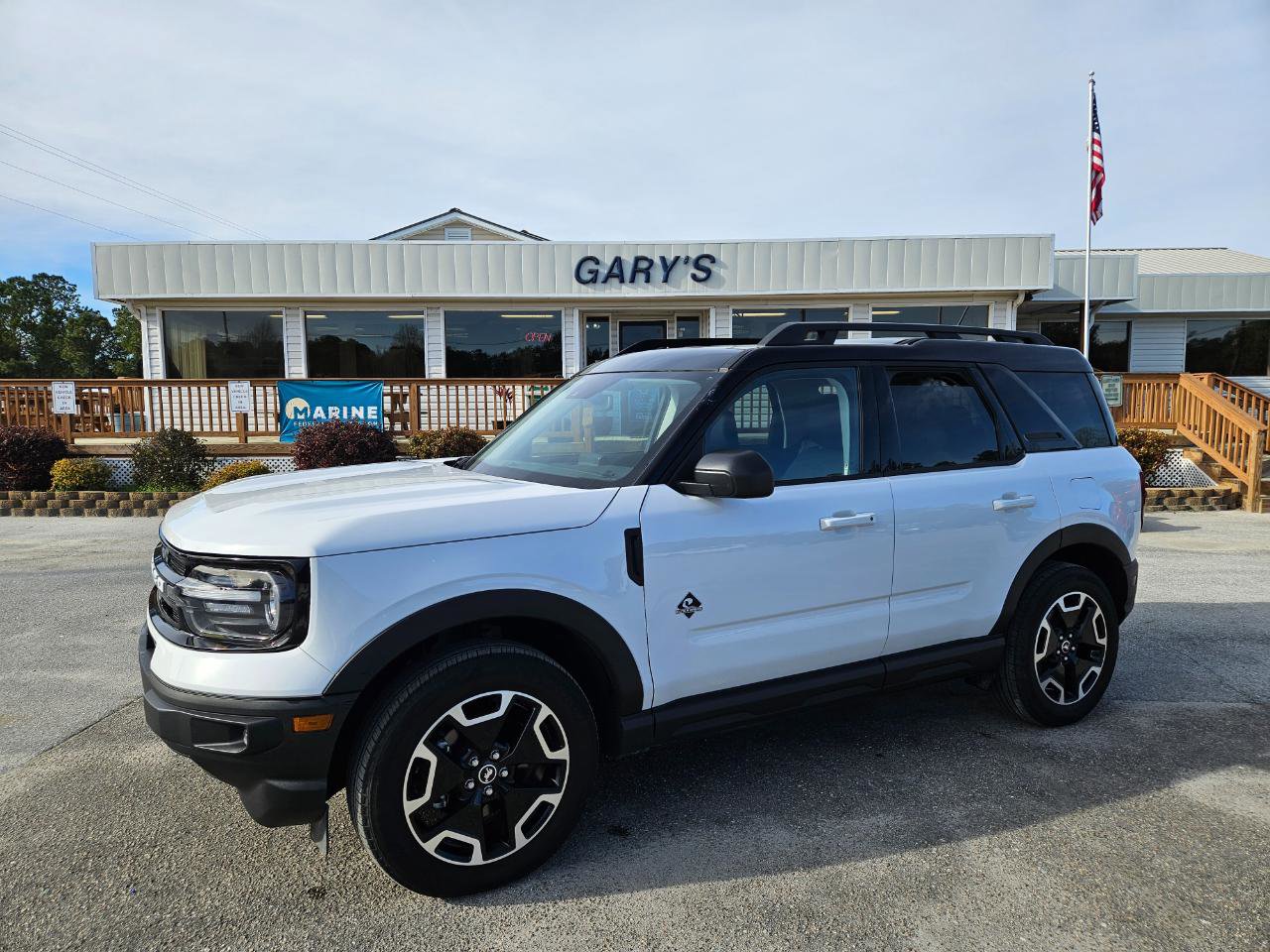 Used 2024 Ford Bronco Sport Outer Banks w/ Tech Package image 2