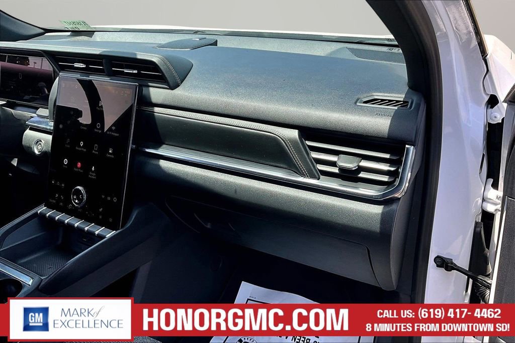 Used 2026 GMC Terrain Elevation w/ LPO, Floor Liner Package AWD/4WD image 26