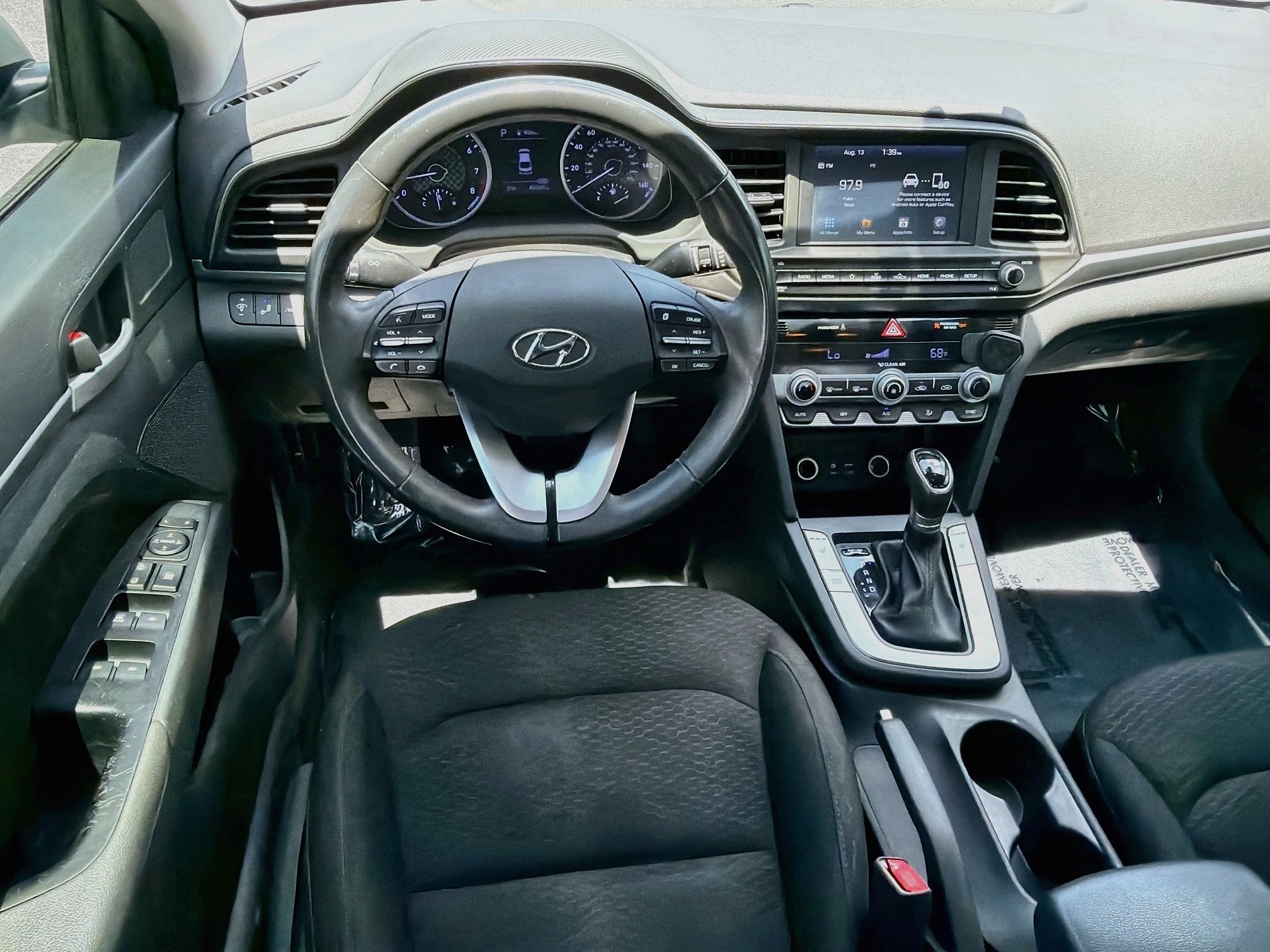 Used 2019 Hyundai Elantra Value Edition w/ Cargo Package FWD image 12