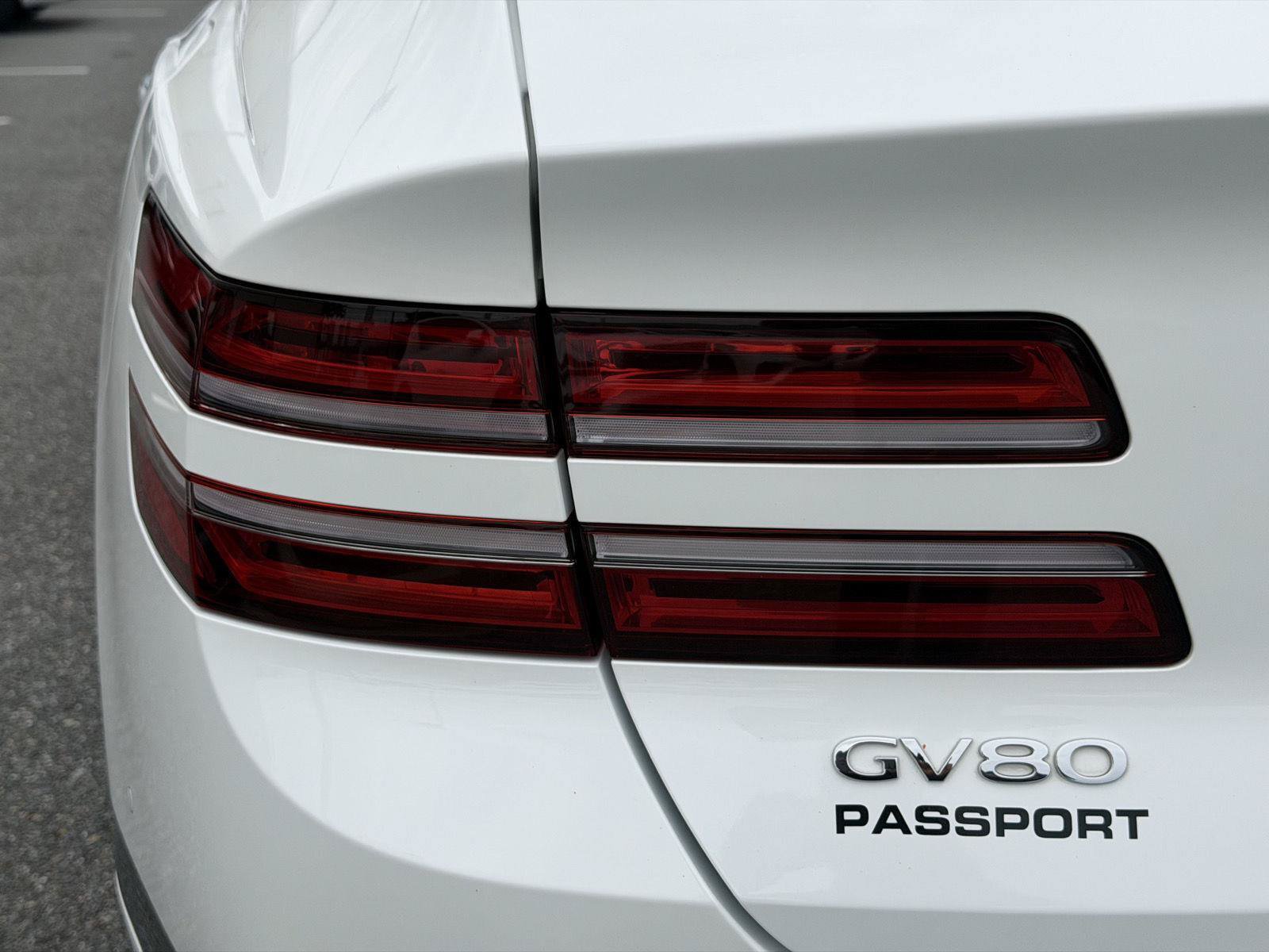 Used 2024 Genesis GV80 2.5T w/ Prestige Package AWD/4WD image 10