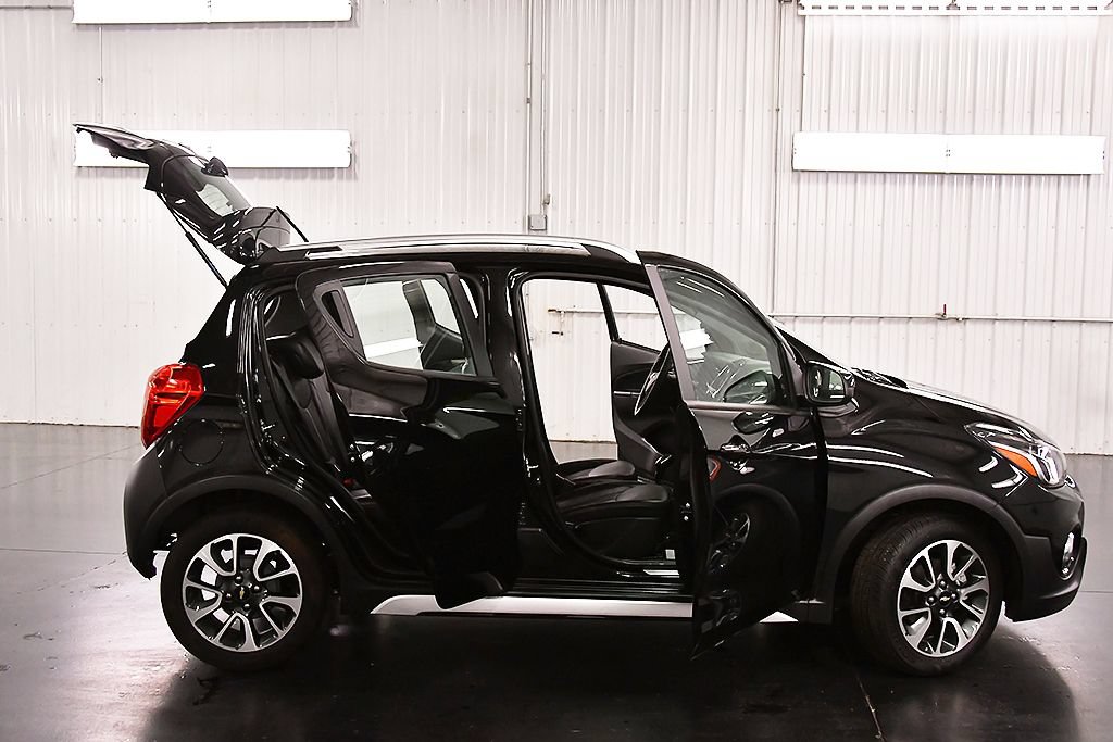 Used 2022 Chevrolet Spark ACTIV FWD image 29
