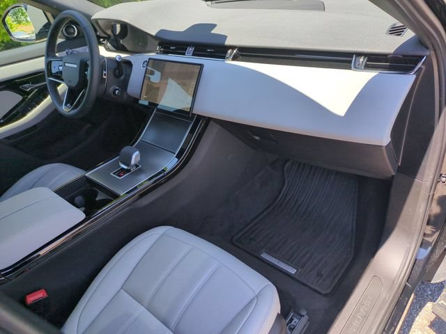 Used 2026 Land Rover Range Rover Evoque S AWD/4WD image 19