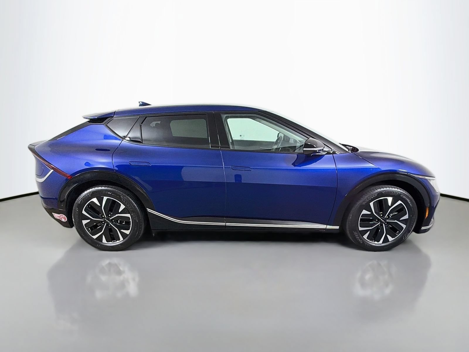 Used 2024 Kia EV6 Wind w/ Wind Technology Package RWD image 6
