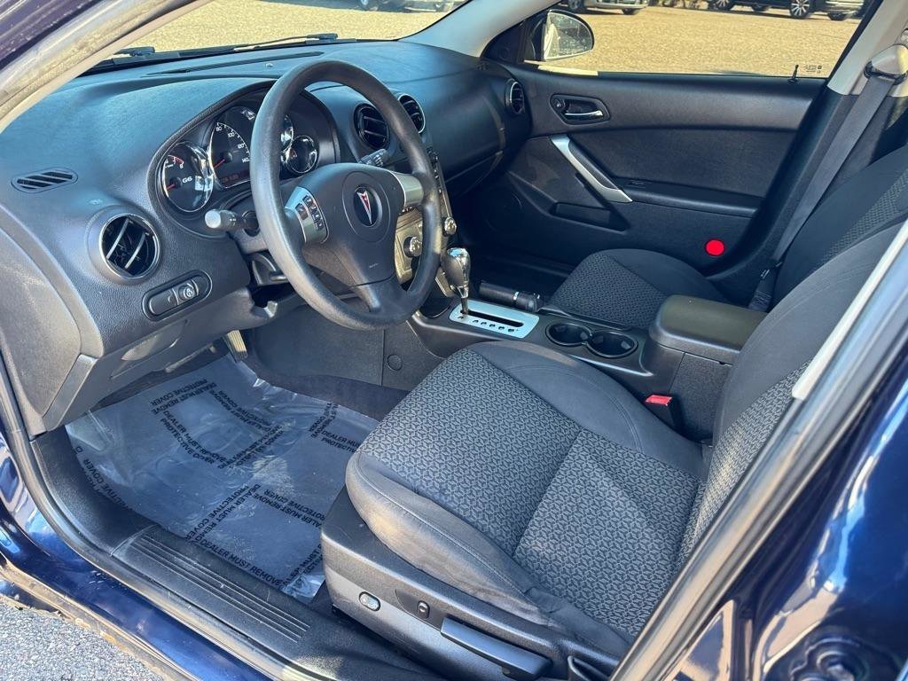 Used 2010 Pontiac G6 Sedan image 14