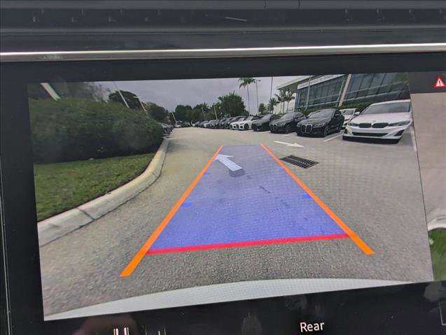 Used 2024 Audi SQ8 Prestige image 13