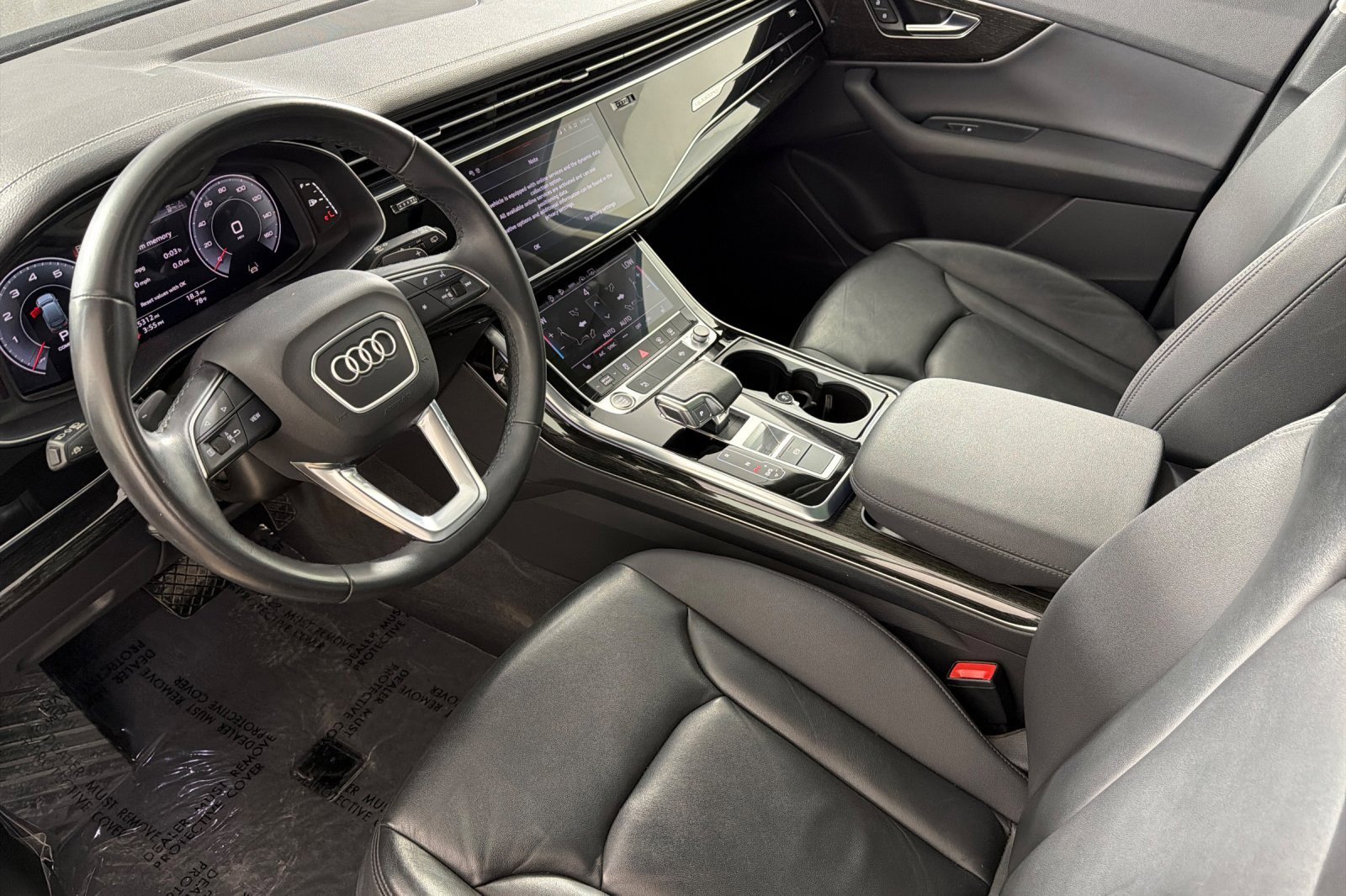 Used 2023 Audi Q7 2.0T Premium w/ Convenience Package AWD/4WD image 9