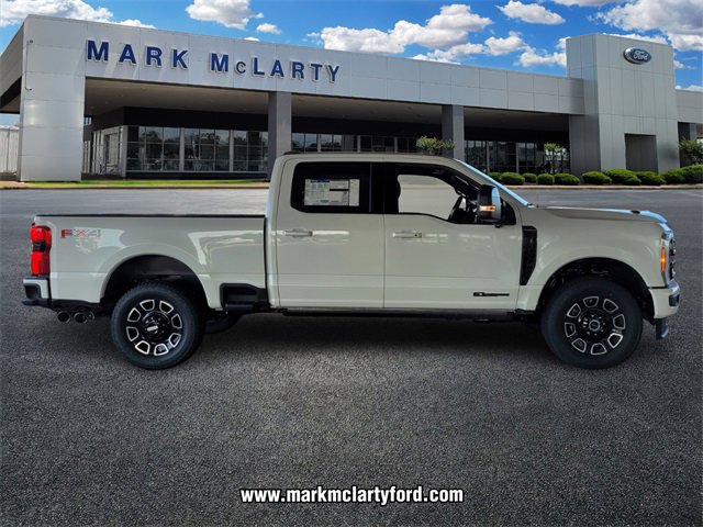 New 2025 Ford F250 Platinum image 2