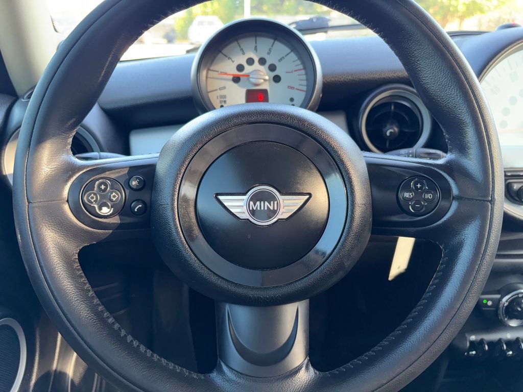 Used 2012 MINI Cooper Hardtop FWD image 11