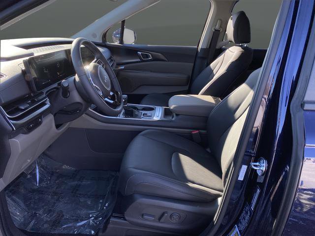 New 2026 Kia Carnival LXS image 4