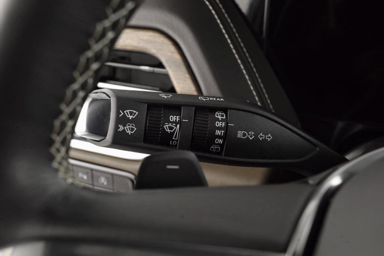 Used 2025 GMC Yukon XL Denali Ultimate image 34
