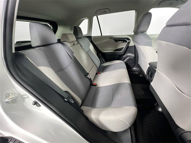 Used 2021 Toyota RAV4 XLE image 26