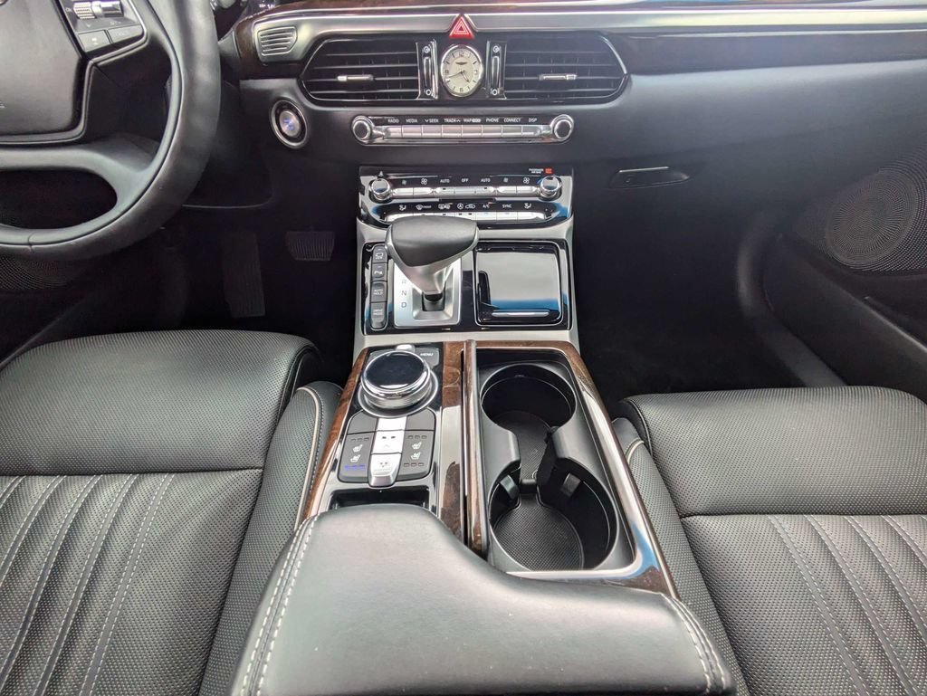 Used 2019 Genesis G90 5.0 Ultimate RWD image 22