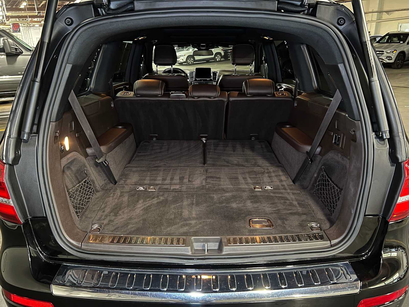 Used 2018 Mercedes-Benz GLS 450 4MATIC image 16