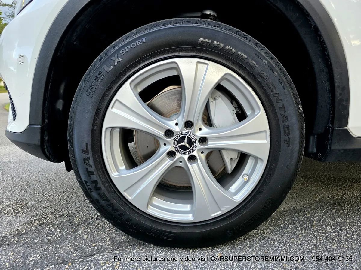 Used 2018 Mercedes-Benz GLC 300 w/ Premium Package image 86