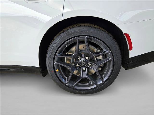 New 2026 Dodge Charger R/T AWD/4WD image 9