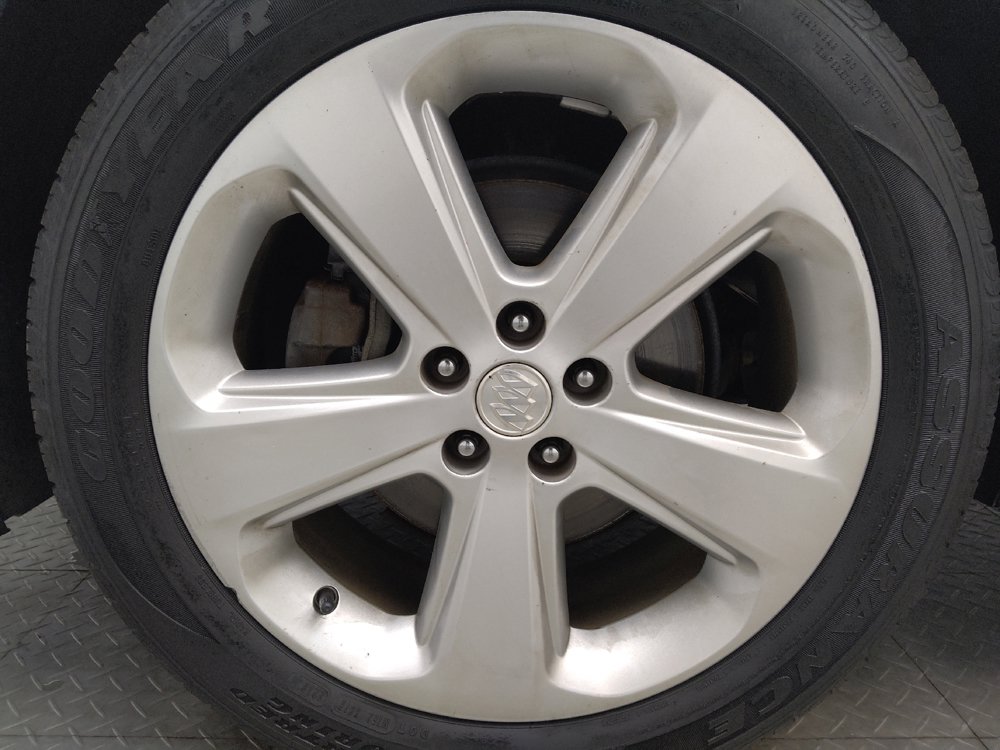 Used 2016 Buick Encore FWD image 31