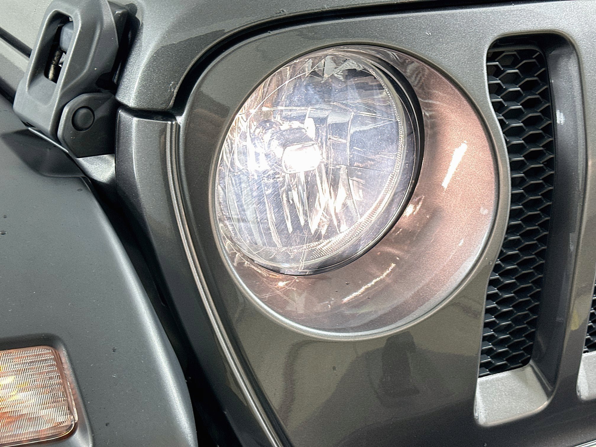Used 2019 Jeep Wrangler Unlimited Sport S AWD/4WD image 37