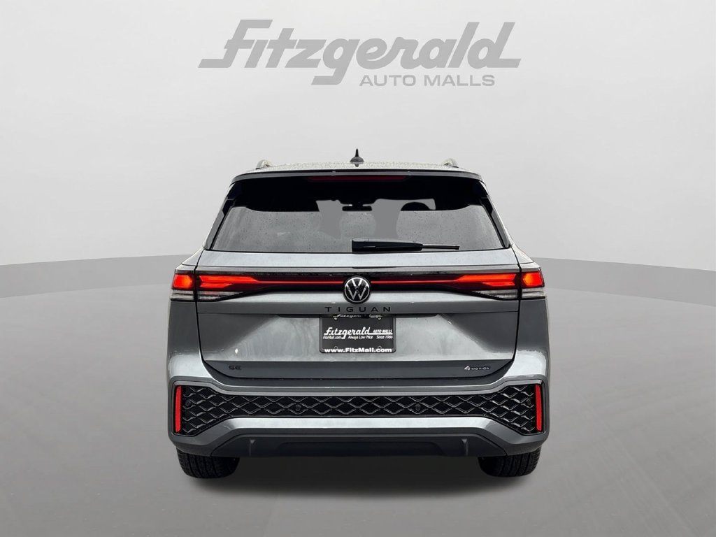 New 2026 Volkswagen Tiguan SE R-Line AWD/4WD image 6