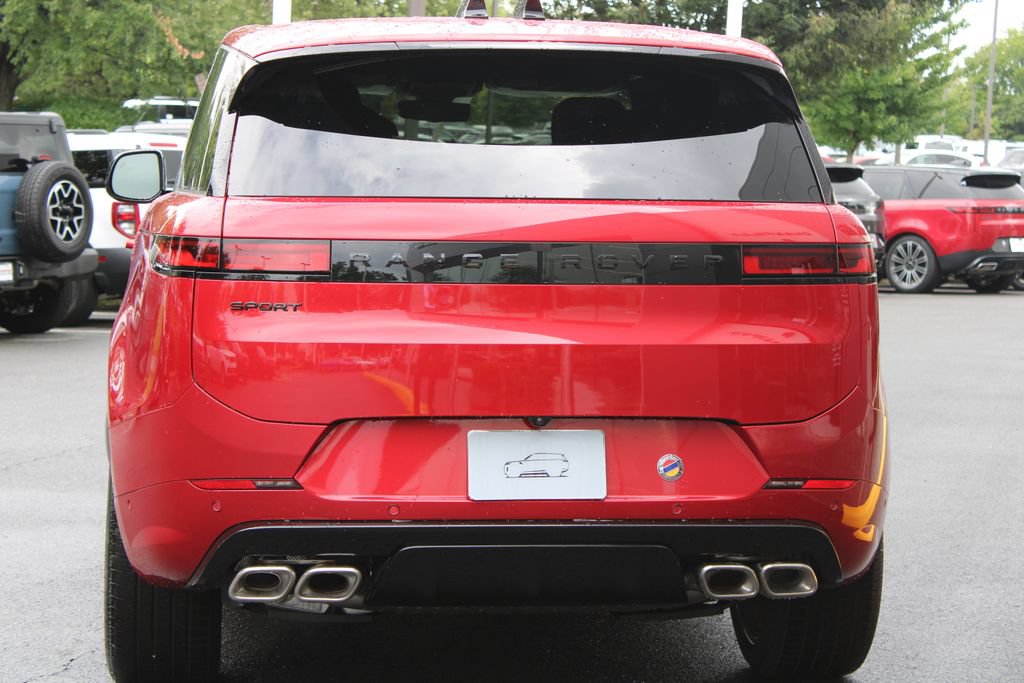 New 2026 Land Rover Range Rover Sport Dynamic SE AWD/4WD image 5
