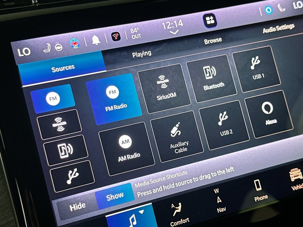 Used 2023 Jeep Grand Cherokee Limited w/ Luxury Tech Group II RWD image 29
