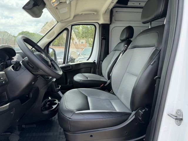 Used 2023 RAM ProMaster 2500 image 13