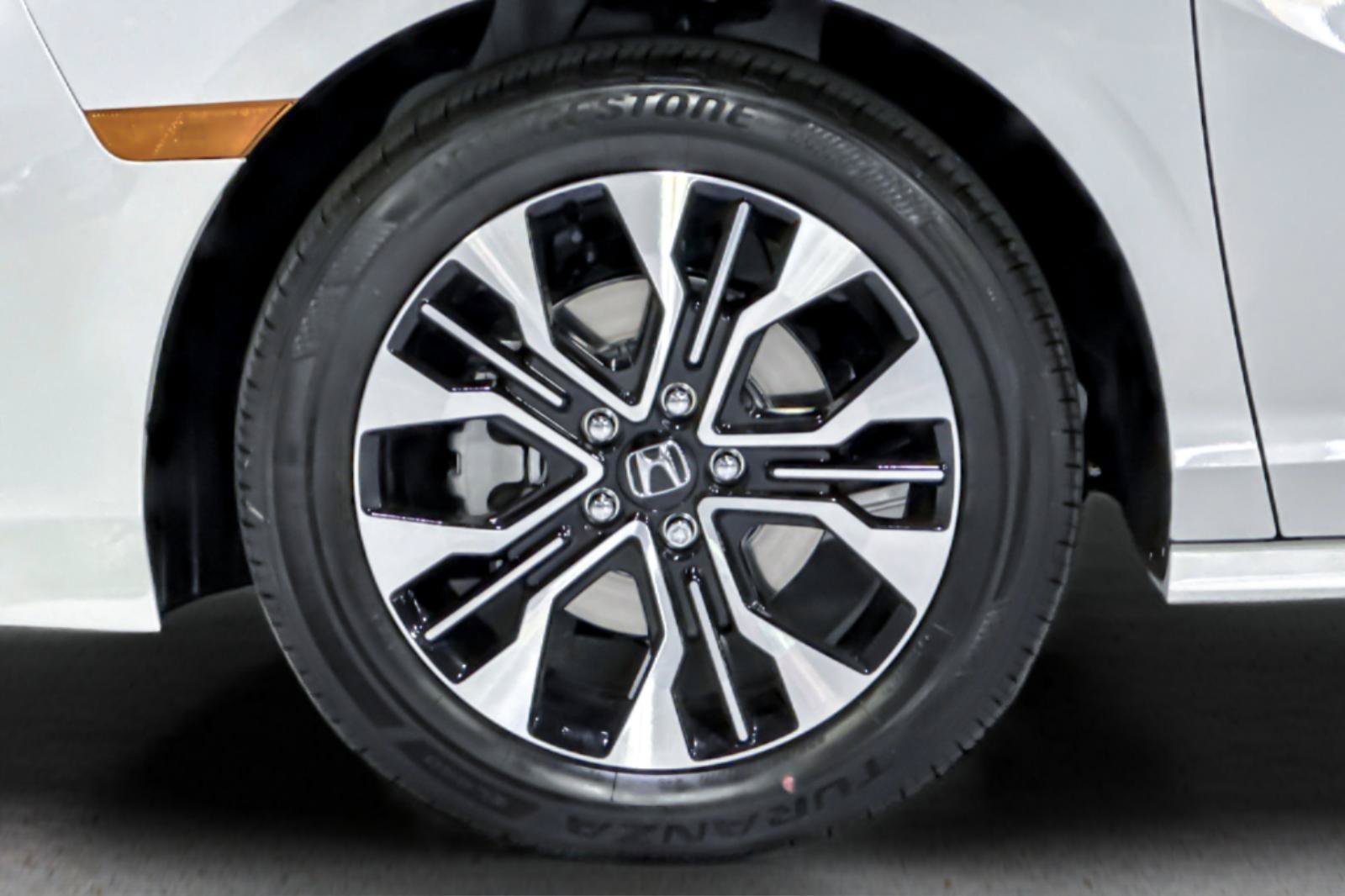 New 2027 Honda Odyssey Elite image 33