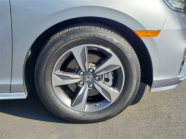 Certified 2018 Honda Odyssey Touring image 5