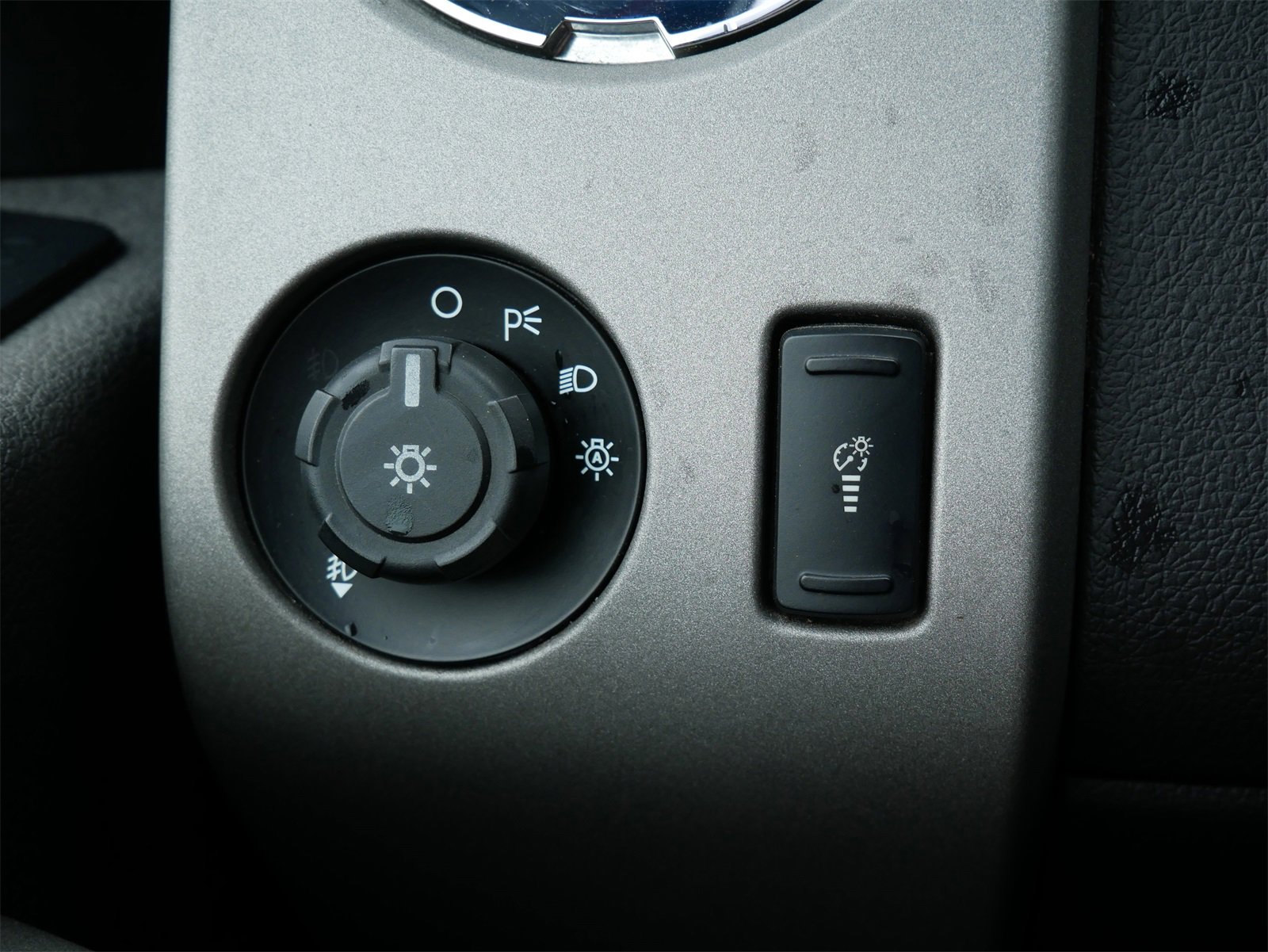 Used 2015 Ford F450 Lariat image 19