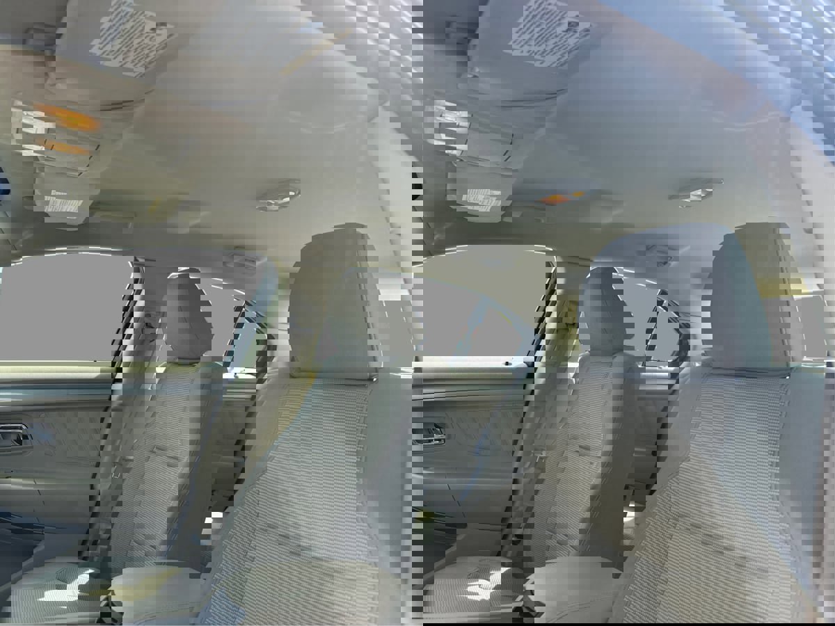 Used 2019 Ford Taurus SEL AWD/4WD image 44