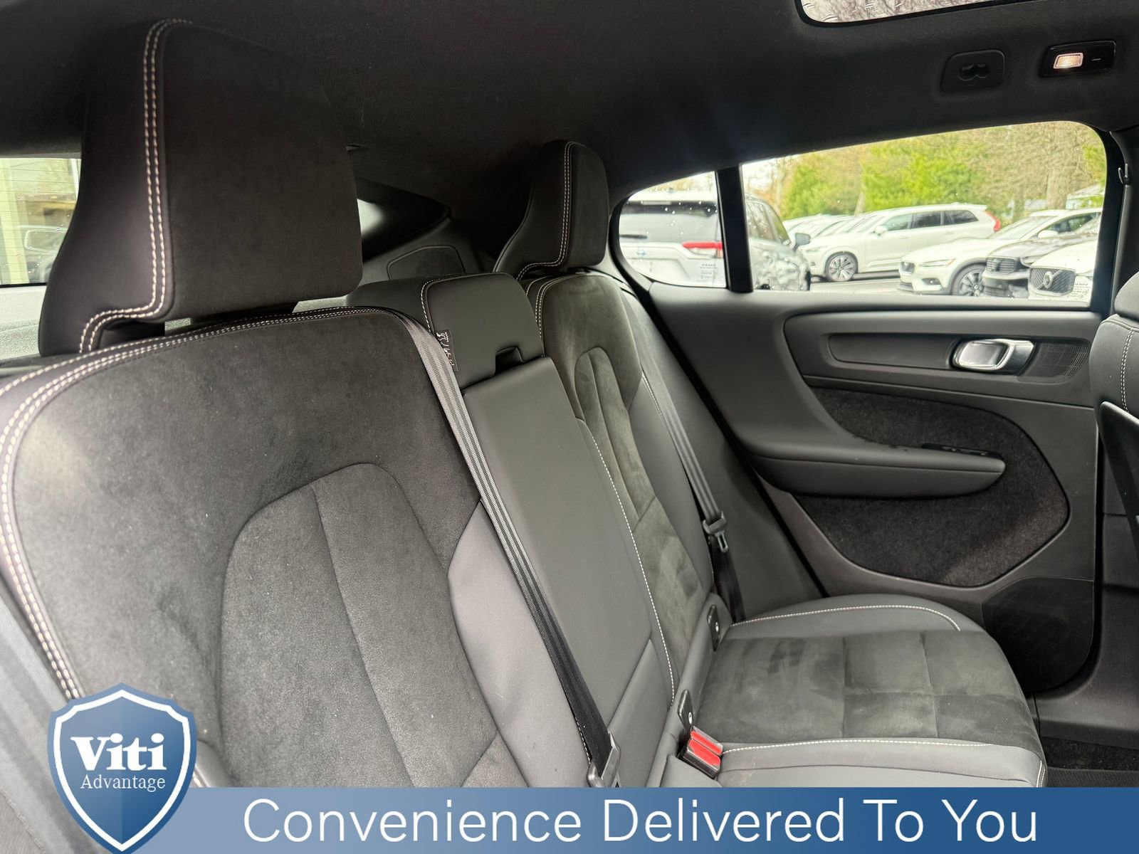 Used 2023 Volvo C40 P8 Recharge Ultimate AWD/4WD image 28